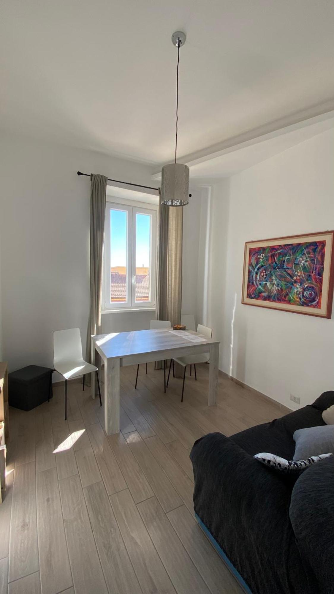 Domus Art Suites Merulana Roma Exterior foto